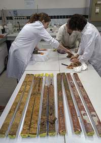 © Centre Michel Boüard, université de Caen