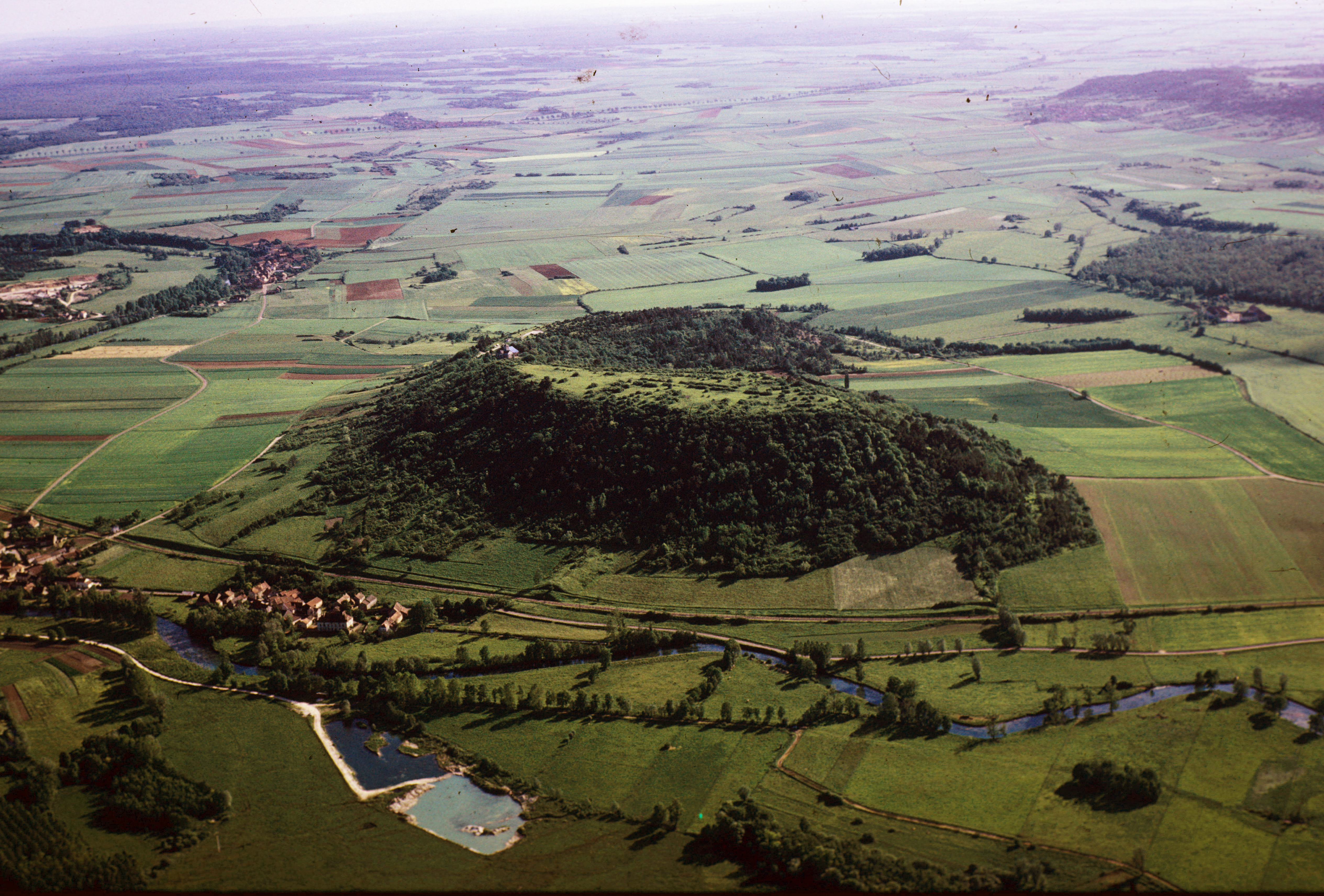 Vix_mont Lassois © Rene Goguey